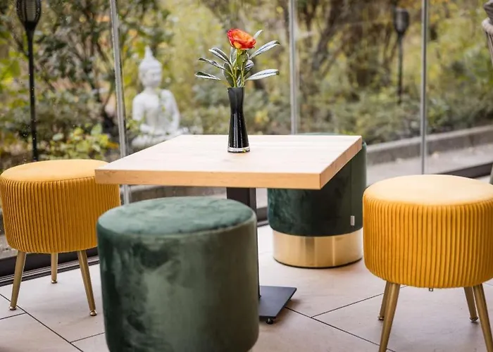 道纳布里克酒店 酒店 3*